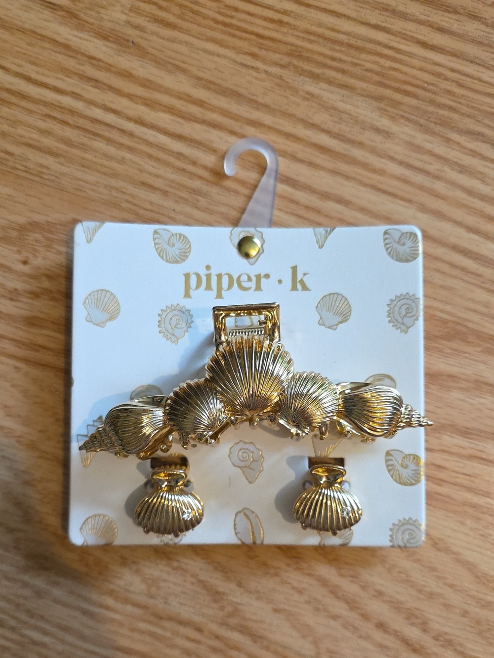 piper·k Gold Shell Hair Claw and Mini Clips Set